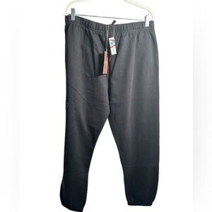 NWT Mitchell & Ness Black Joggers Sweatpants Fordham University Puff Print- L